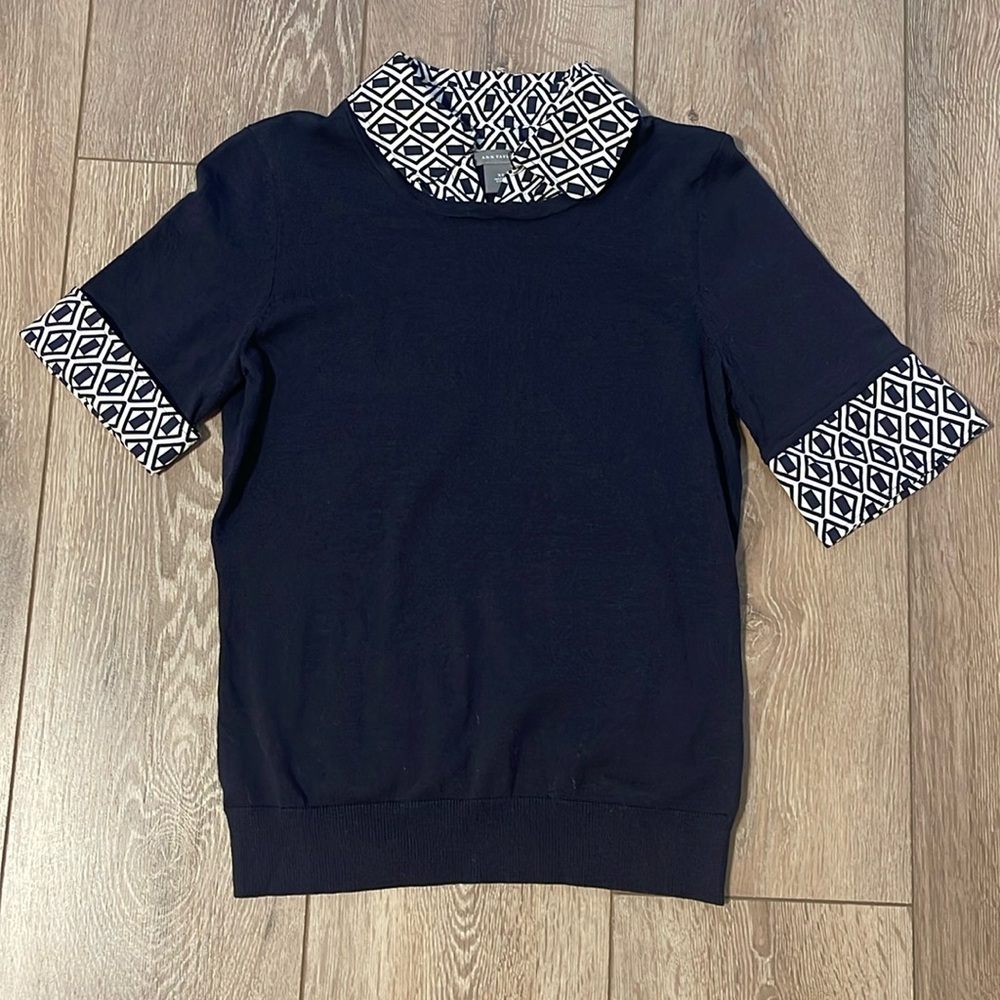 Ann Taylor Floral Black White Knit Top Blouse